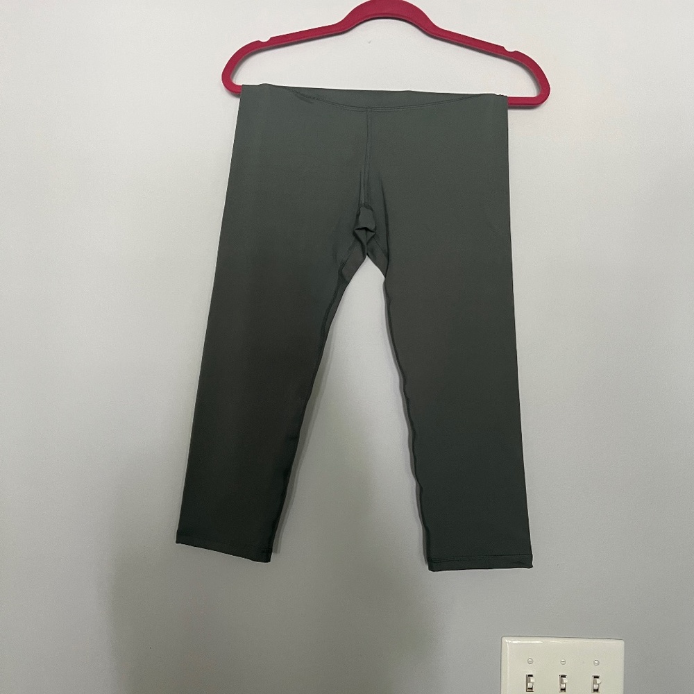 Old Navy Capri leggings